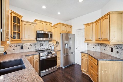 House in New Port Richey, Florida 3 bedrooms, 188.03 sq.m. № 1765300 - photo 5
