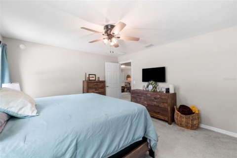 House in Citra, Florida 3 bedrooms, 133.13 sq.m. № 2222244 - photo 14