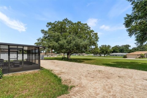 House in Citra, Florida 3 bedrooms, 133.13 sq.m. № 2222244 - photo 30