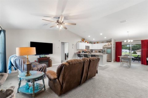 House in Citra, Florida 3 bedrooms, 133.13 sq.m. № 2222244 - photo 3