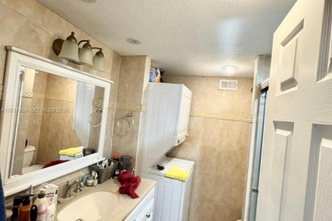 Condominio en venta en Miami Beach, Florida, 1 dormitorio, 63.17 m2 № 2177953 - foto 19