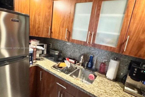 Condominio en venta en Miami Beach, Florida, 1 dormitorio, 63.17 m2 № 2177953 - foto 16
