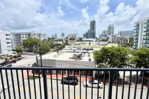 Condominio en venta en Miami Beach, Florida, 1 dormitorio, 63.17 m2 № 2177953 - foto 26
