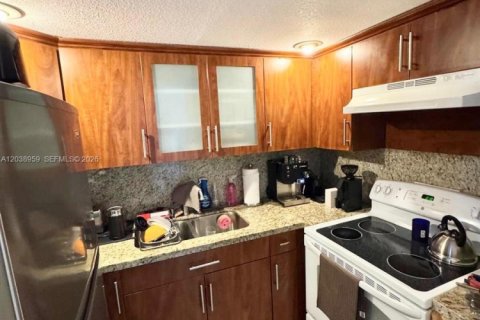 Condominio en venta en Miami Beach, Florida, 1 dormitorio, 63.17 m2 № 2177953 - foto 18