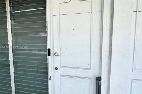 Condominio en venta en Miami Beach, Florida, 1 dormitorio, 63.17 m2 № 2177953 - foto 6