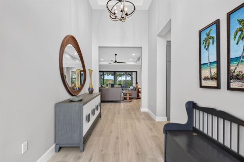 Villa ou maison à vendre à Port St. Lucie, Floride: 3 chambres, 260.03 m2 № 2348442 - photo 10