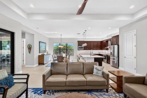 Villa ou maison à vendre à Port St. Lucie, Floride: 3 chambres, 260.03 m2 № 2348442 - photo 14