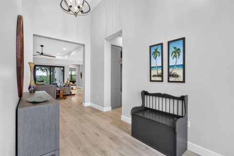 Villa ou maison à vendre à Port St. Lucie, Floride: 3 chambres, 260.03 m2 № 2348442 - photo 11