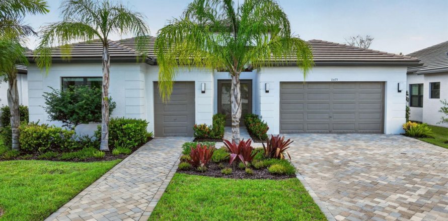 Villa ou maison à Port St. Lucie, Floride 3 chambres, 260.03 m2 № 2348442