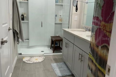 Touwnhouse à vendre à Brandon, Floride: 3 chambres, 141.68 m2 № 1296553 - photo 9