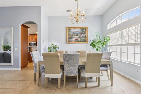 House in Land O' Lakes, Florida 4 bedrooms, 272.95 sq.m. № 1783496 - photo 5