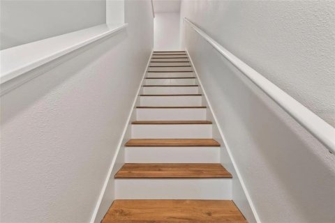 Touwnhouse à louer à Odessa, Floride: 3 chambres, 155.43 m2 № 2385898 - photo 19