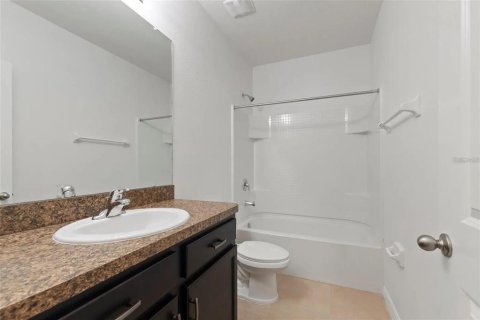 Touwnhouse à louer à Odessa, Floride: 3 chambres, 155.43 m2 № 2385898 - photo 24