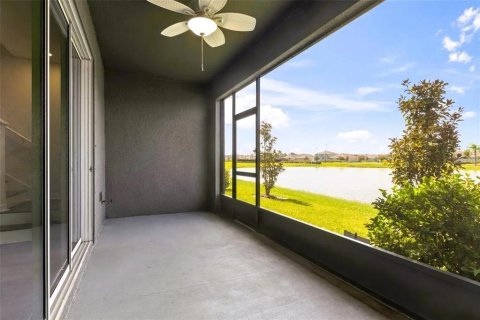 Touwnhouse à louer à Odessa, Floride: 3 chambres, 155.43 m2 № 2385898 - photo 17