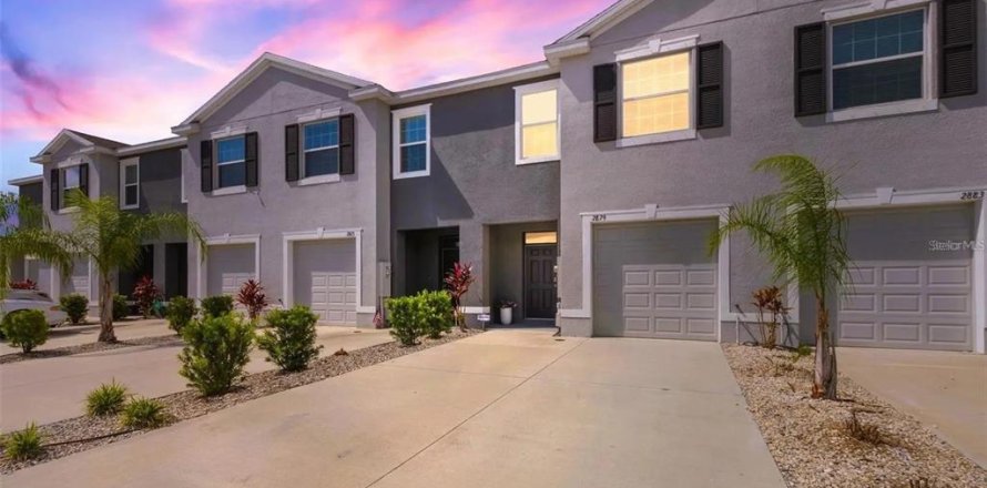 Touwnhouse à Odessa, Floride 3 chambres, 155.43 m2 № 2385898