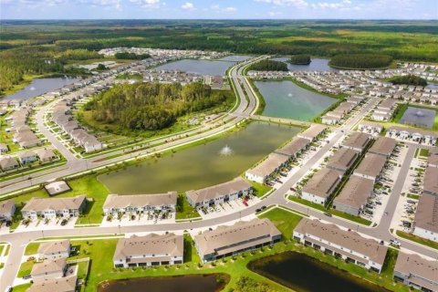 Touwnhouse à louer à Odessa, Floride: 3 chambres, 155.43 m2 № 2385898 - photo 2