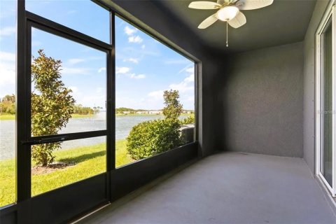 Touwnhouse à louer à Odessa, Floride: 3 chambres, 155.43 m2 № 2385898 - photo 15