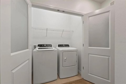 Touwnhouse à louer à Odessa, Floride: 3 chambres, 155.43 m2 № 2385898 - photo 23