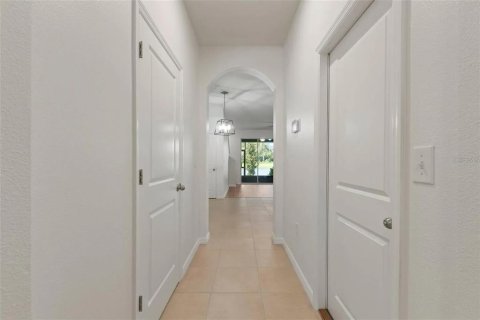 Touwnhouse à louer à Odessa, Floride: 3 chambres, 155.43 m2 № 2385898 - photo 5