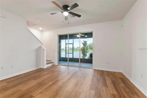 Touwnhouse à louer à Odessa, Floride: 3 chambres, 155.43 m2 № 2385898 - photo 12