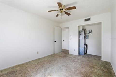 Villa ou maison à vendre à Saint Petersburg, Floride: 3 chambres, 164.99 m2 № 2223574 - photo 11