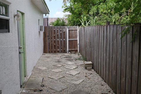 Villa ou maison à vendre à Deerfield Beach, Floride: 3 chambres, 103.4 m2 № 1890664 - photo 20