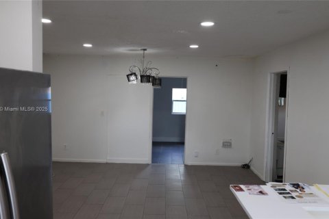 Villa ou maison à vendre à Deerfield Beach, Floride: 3 chambres, 103.4 m2 № 1890664 - photo 8