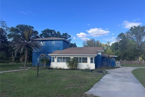 House in Arcadia, Florida 2 bedrooms, 149.67 sq.m. № 2234575