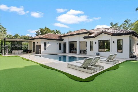Villa ou maison à vendre à Pinecrest, Floride: 4 chambres, 315.22 m2 № 2079984 - photo 10