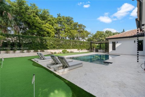 Villa ou maison à vendre à Pinecrest, Floride: 4 chambres, 315.22 m2 № 2079984 - photo 7