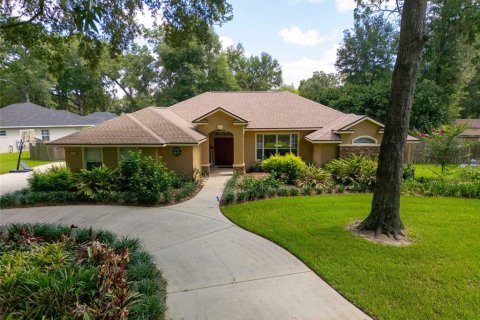 Casa en venta en Ocala, Florida, 4 dormitorios, 234.21 m2 № 1840466 - foto 1
