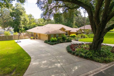 Casa en venta en Ocala, Florida, 4 dormitorios, 234.21 m2 № 1840466 - foto 2
