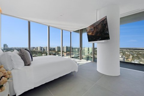 Copropriété à vendre à Hallandale Beach, Floride: 3 chambres, 236.44 m2 № 2030859 - photo 17