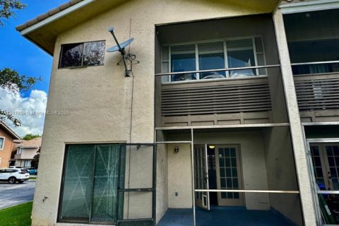 Touwnhouse à louer à Coral Springs, Floride: 4 chambres, 157 m2 № 1968109 - photo 6