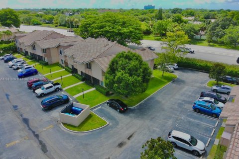 Touwnhouse à louer à Coral Springs, Floride: 4 chambres, 157 m2 № 1968109 - photo 5