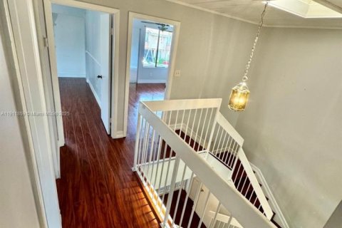 Touwnhouse à louer à Coral Springs, Floride: 4 chambres, 157 m2 № 1968109 - photo 30