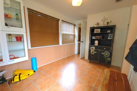 Casa en venta en Dunnellon, Florida, 5 dormitorios, 245.63 m2 № 1640829 - foto 3