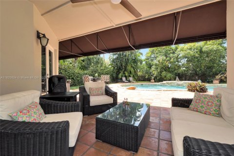 House in Miami Lakes, Florida 4 bedrooms, 204.48 sq.m. № 1821756 - photo 25