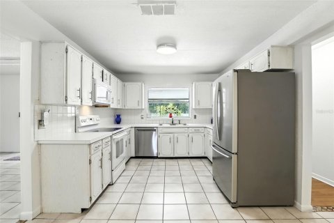 Casa en venta en Longwood, Florida, 4 dormitorios, 198.44 m2 № 1881210 - foto 14