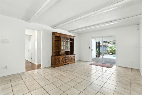 Casa en venta en Longwood, Florida, 4 dormitorios, 198.44 m2 № 1881210 - foto 10