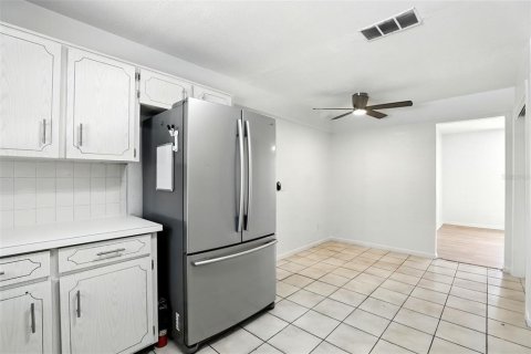 Casa en venta en Longwood, Florida, 4 dormitorios, 198.44 m2 № 1881210 - foto 17