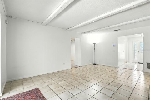 Casa en venta en Longwood, Florida, 4 dormitorios, 198.44 m2 № 1881210 - foto 12