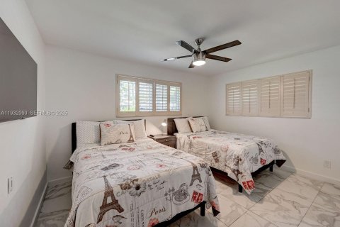 Casa en venta en Hollywood, Florida, 4 dormitorios, 197.6 m2 № 1990768 - foto 7