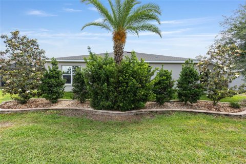 House in Leesburg, Florida 4 bedrooms, 234.49 sq.m. № 2201356 - photo 3