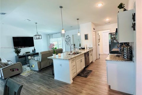 Villa ou maison à louer à LaBelle, Floride: 3 chambres № 1804243 - photo 13