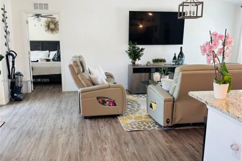 Villa ou maison à louer à LaBelle, Floride: 3 chambres № 1804243 - photo 17