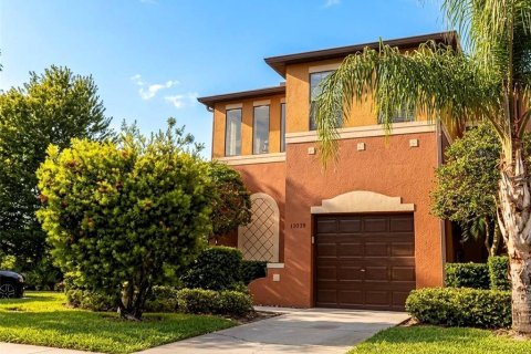 Townhouse in Wesley Chapel, Florida 3 bedrooms, 170.2 sq.m. № 2363368