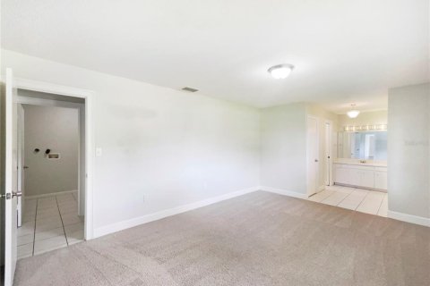 House in Lakeland, Florida 3 bedrooms, 169.27 sq.m. № 1817992 - photo 10