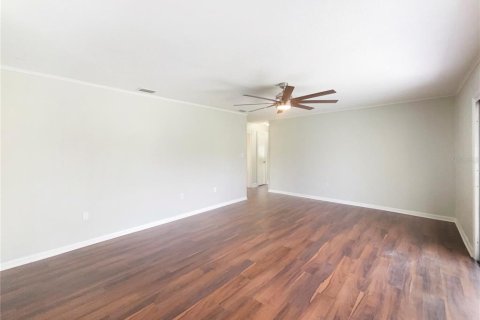 House in Lakeland, Florida 3 bedrooms, 169.27 sq.m. № 1817992 - photo 12