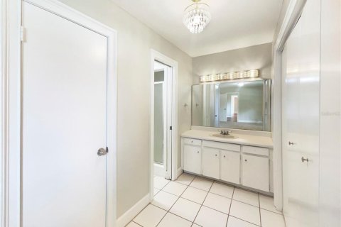 House in Lakeland, Florida 3 bedrooms, 169.27 sq.m. № 1817992 - photo 19
